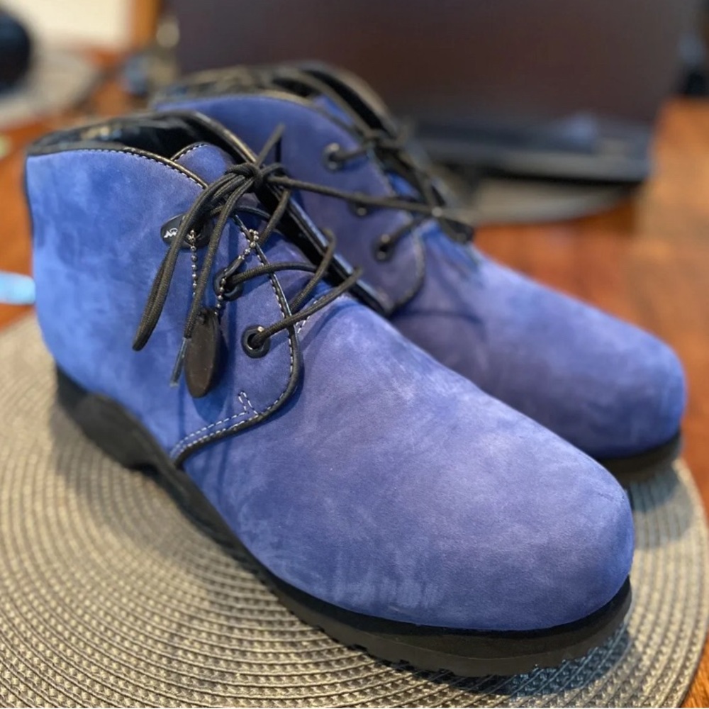 Mountain Gear Mens Blue Suede Grain Leather 2119 9.5 M